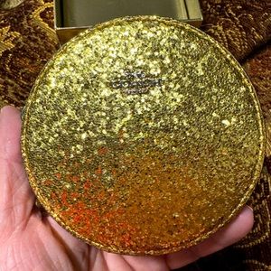 🔥‼️COACH‼️— Brand *NEW GOLD Glitter* Round zipper Coin Case‼️Very beautiful‼️🔥